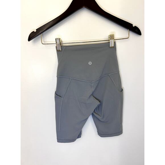 Lululemon Align High Rise Short with Pockets 8" Size 0 EUC Grey - Picture 6 of 7